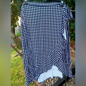 Max Studio Ruffle Wrap Skirt - button & tie adjustable waist - Blue & White Sz L